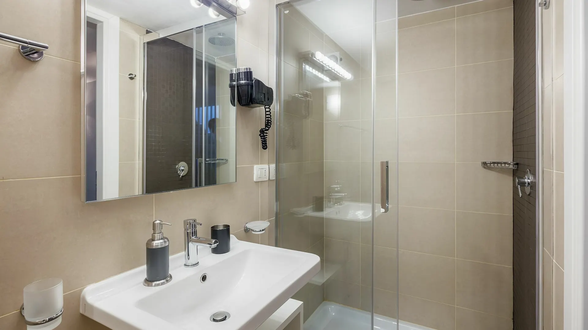 Hotel No 9 Colosseo Rome